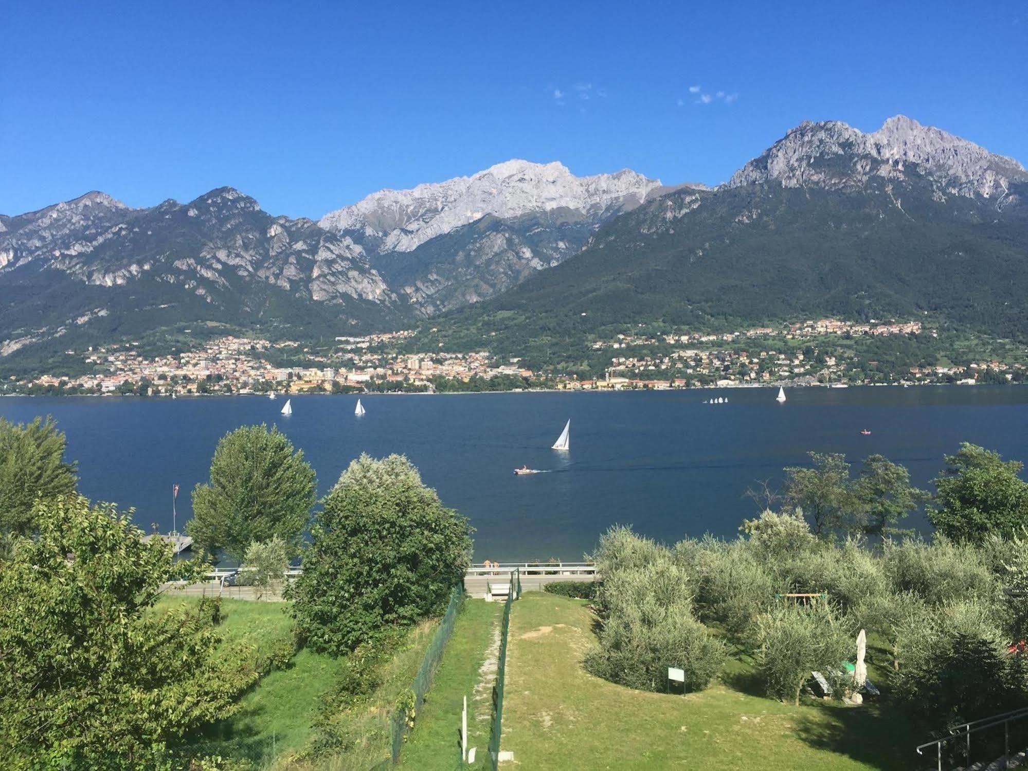 Bellagio Village Mandello del Lario Bagian luar foto
