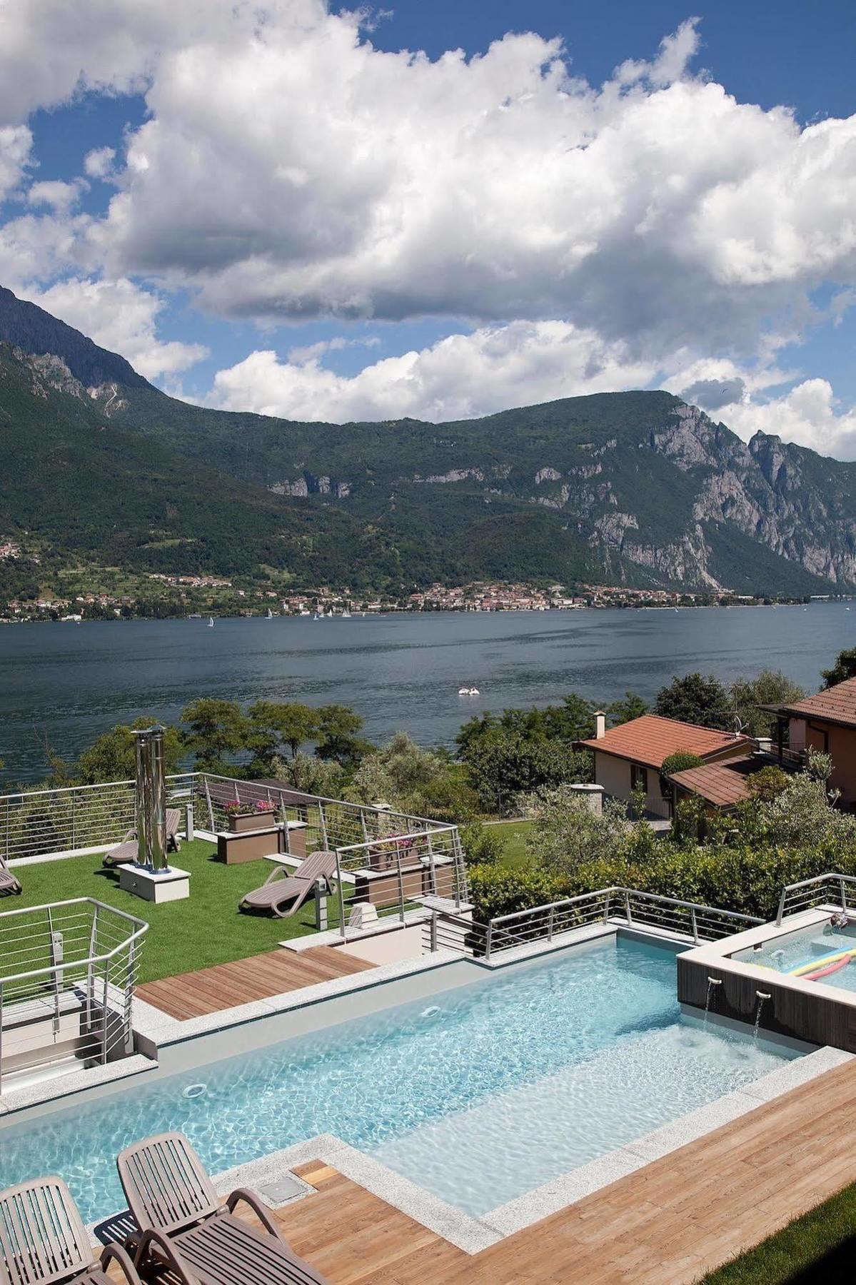 Bellagio Village Mandello del Lario Bagian luar foto